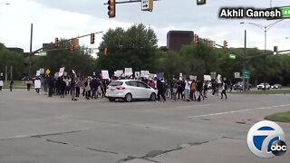 Video shows man intentionally hitting protesters in Troy