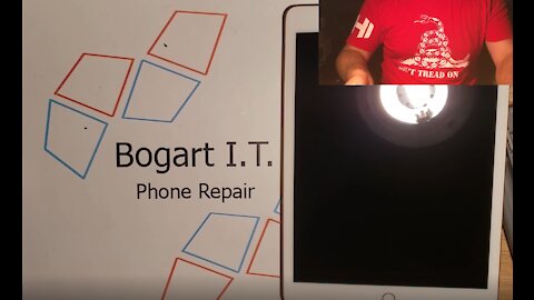Apple iPad Cracked Glass Repair - 8th Generation - Bogart IT