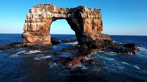 Rare drone flythrough of iconic Darwin's Arch in Galapagos