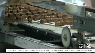 Shop the heartland for the holidays: Bakers Candies