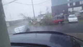 Ødelæggende video viser Puerto Rico blive ramt af Orkanen Maria