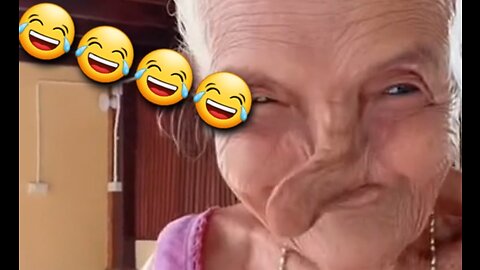 The funny Grandma is very happy with this filter 😂😂😂😂😂😂