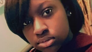 Candlelight vigil held for 15-year-old girl shot, killed in East Cleveland