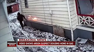Exclusive video shows suspect setting fire to abandoned house in Cleveland