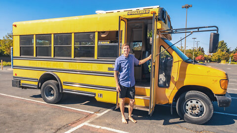 Daniel's DIY Short Bus With Very Cool Murphy Bed
