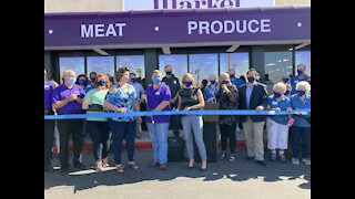 New supermarket opens in Laughlin
