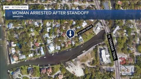 After fight between two vehicles, Sarasota woman barricaded herself inside home
