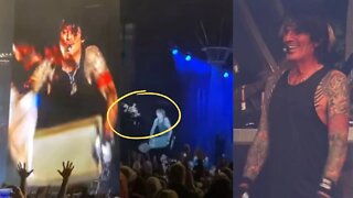 Tommy Lee Throws Ribs Into The Crowd After Breaking His Ribs Before Motley Crue Tour
