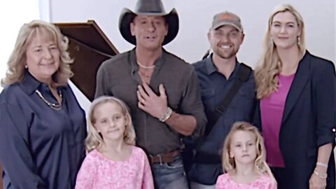 Tim McGraw Sings Special Duet with Father Battling Cancer
