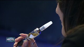 Health experts warn about teen vaping usage