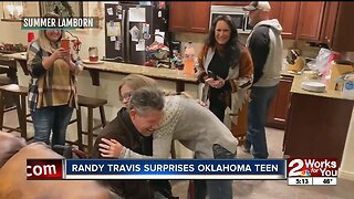 Randy Travis Surprises Teen