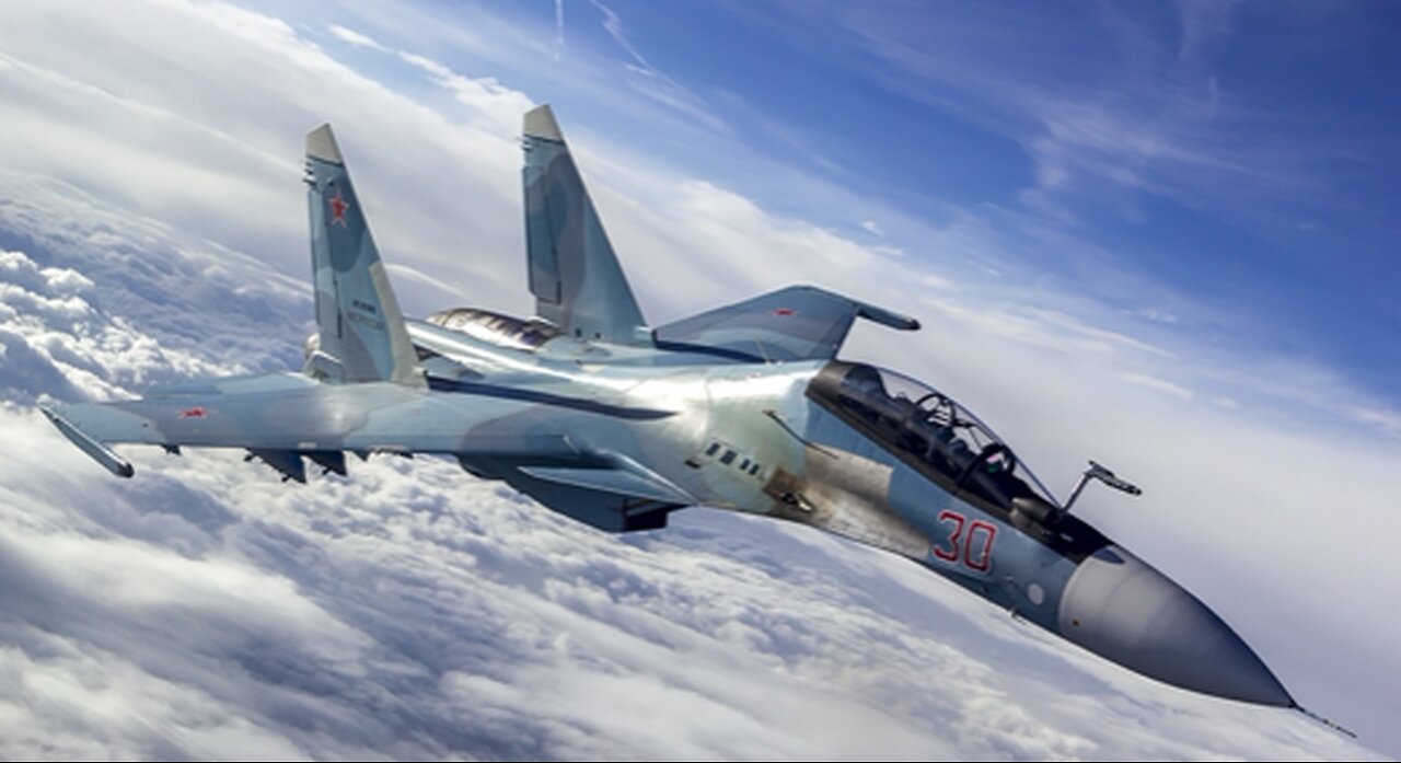 Su-30SM figher: better than the best american aircraft. With a stroke ...