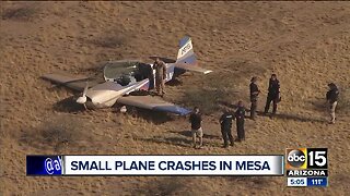 Small plane makes an emergency landing in Mesa