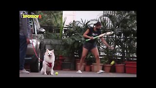 Malaika Arora Snapped Playing Cricket With Her Son Arhaan | SpotboyE