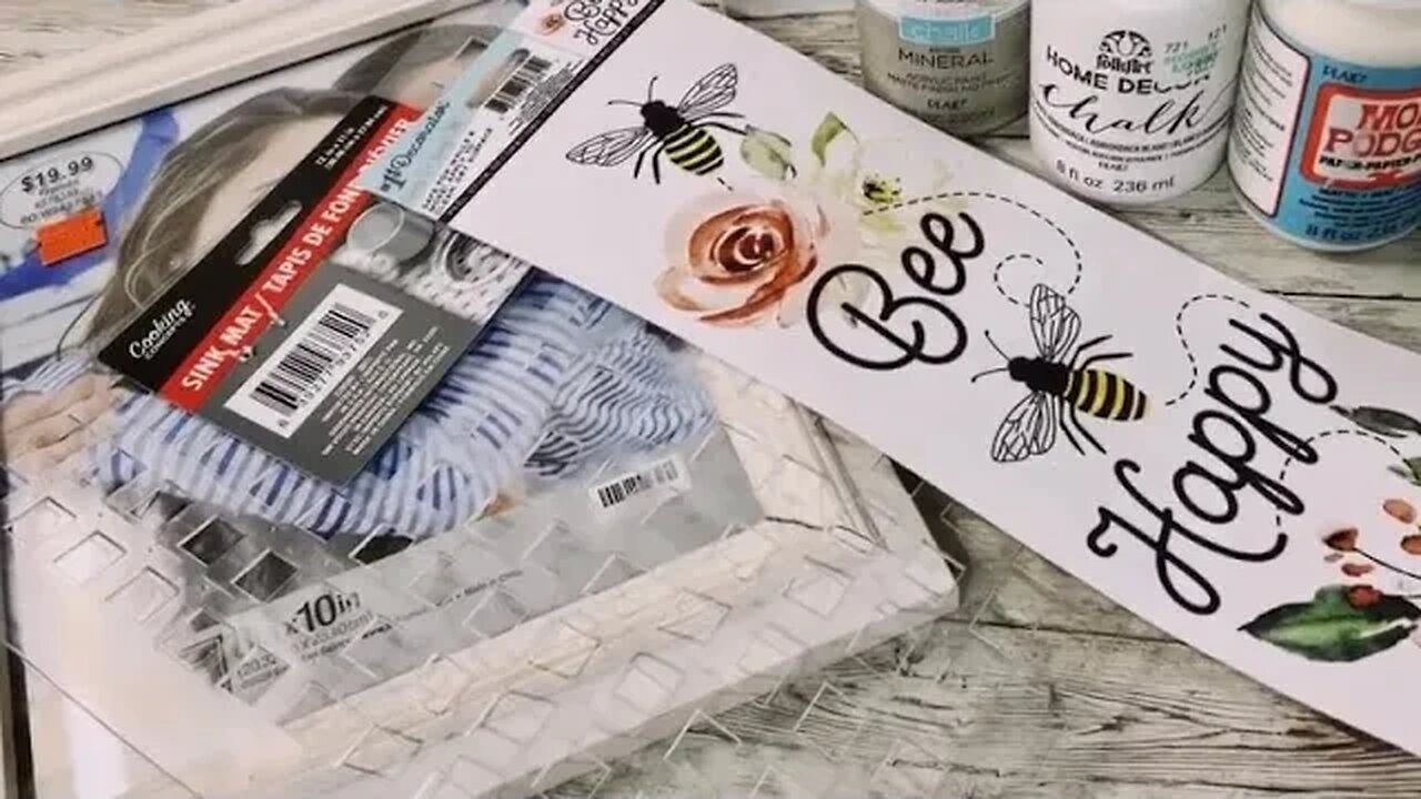 Bee Decor DIY Using a Dollar Tree Sink Mat Just 1 EASY Craft