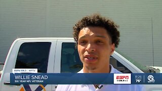 Willie Snead continuing to give back to area