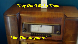 AirWaves Episode 6: Antique Radio Collection