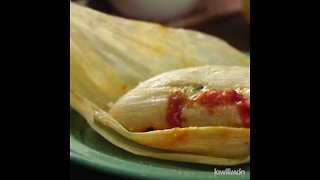 Tamales Stuffed with Cheese