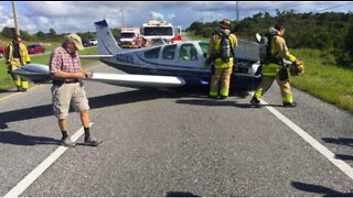 Plane makes emergency landing on Federal Highway in Martin County