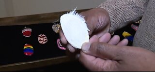 Metro Detroit man makes jewelry from mango seeds