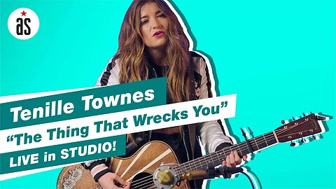 WATCH Tenille Townes Perform a SOLO Acoustic Version of "The Thing That Wrecks You"