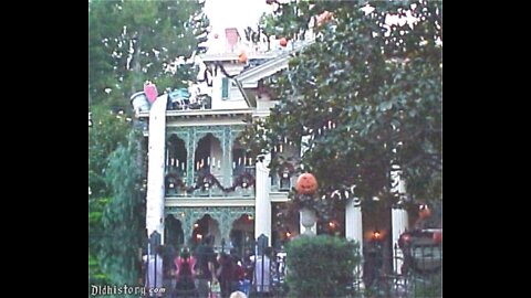 Haunted Mansion Holiday--Disneyland History--2000's--TMS-607