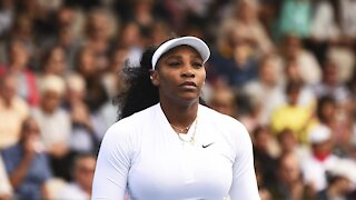 Serena Williams Tweets Support After Oprah Interview