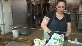 Restaurant owners hope for clarity for states' reopening plans