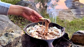 Delicious hack for dippable S'mores fondue in family size