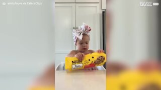 Toddler bakes her own cookies 8