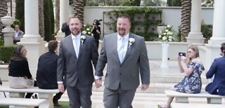 20,000th same-sex couple married in Vegas