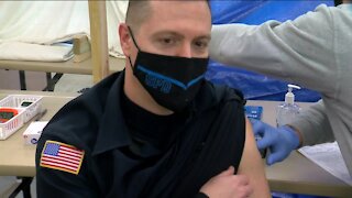 'I did the right thing': Waukesha County law enforcement get COVID-19 vaccines