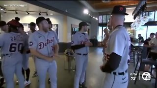 Tigers send rookies, young players on coffee run in full uniform