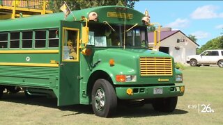 Packers fan selling party bus called "The Big Cheese"