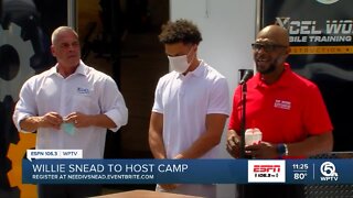 Willie Snead to host camp this weekend