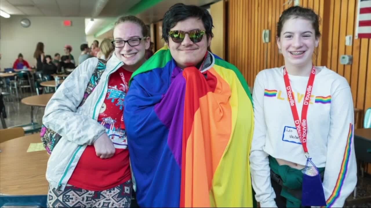 Safe Spaces For Lgbtq Youth This Summer