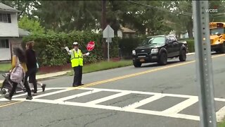 Now hiring: Lakewood Police looking to hire school crossing guards for 2020-2021 school year