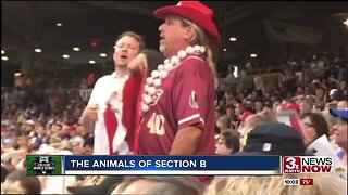 Florida State superfans never stop chanting