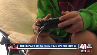 Study: Too much screen time impacts children's brains
