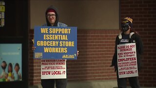 Thousands of King Soopers union workers walk off the job
