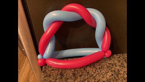 Braided balloon hat tutorial