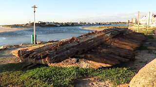 SOUTH AFRICA - Cape Town - Commodore II shipwreck (Video) (UN3)