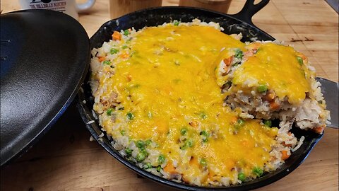 Creamy Chicken and Rice Skillet Casserole – Cheap 1 Pot Dinner in 30 Minutes – The Hillbilly Kitchen