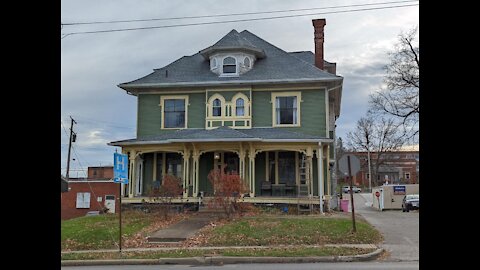 Tour of Elijah's house Mansfield, Ohio
