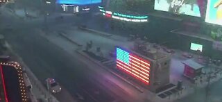 Timelapse of snow accumulation in Times Square
