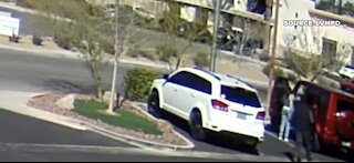 Woman fights off attacker in Las Vegas