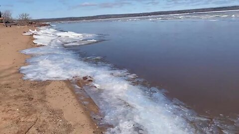 Listen to the cool sounds of ice stacking on Lake Superior