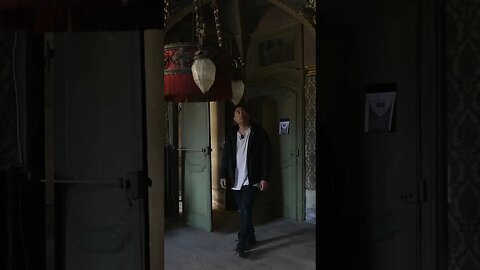 I Explored this Abandoned Fairytale Mansion...