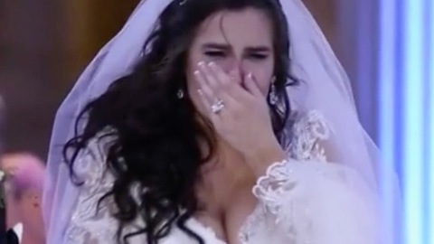 This Bride thought her first dance was ruined. You won't believe what happened next