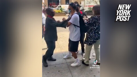 VIDEO: Alleged shoplifter stopped with bag full of Haagen-Dazs ice cream outside Manhattan supermarket